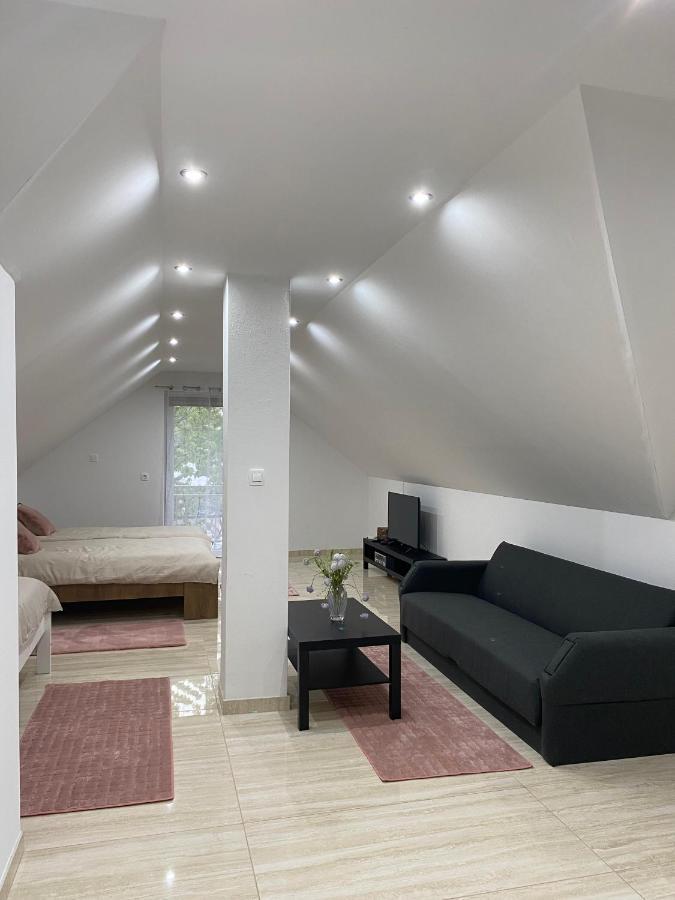 Apartma Azurre Postojna Dış mekan fotoğraf